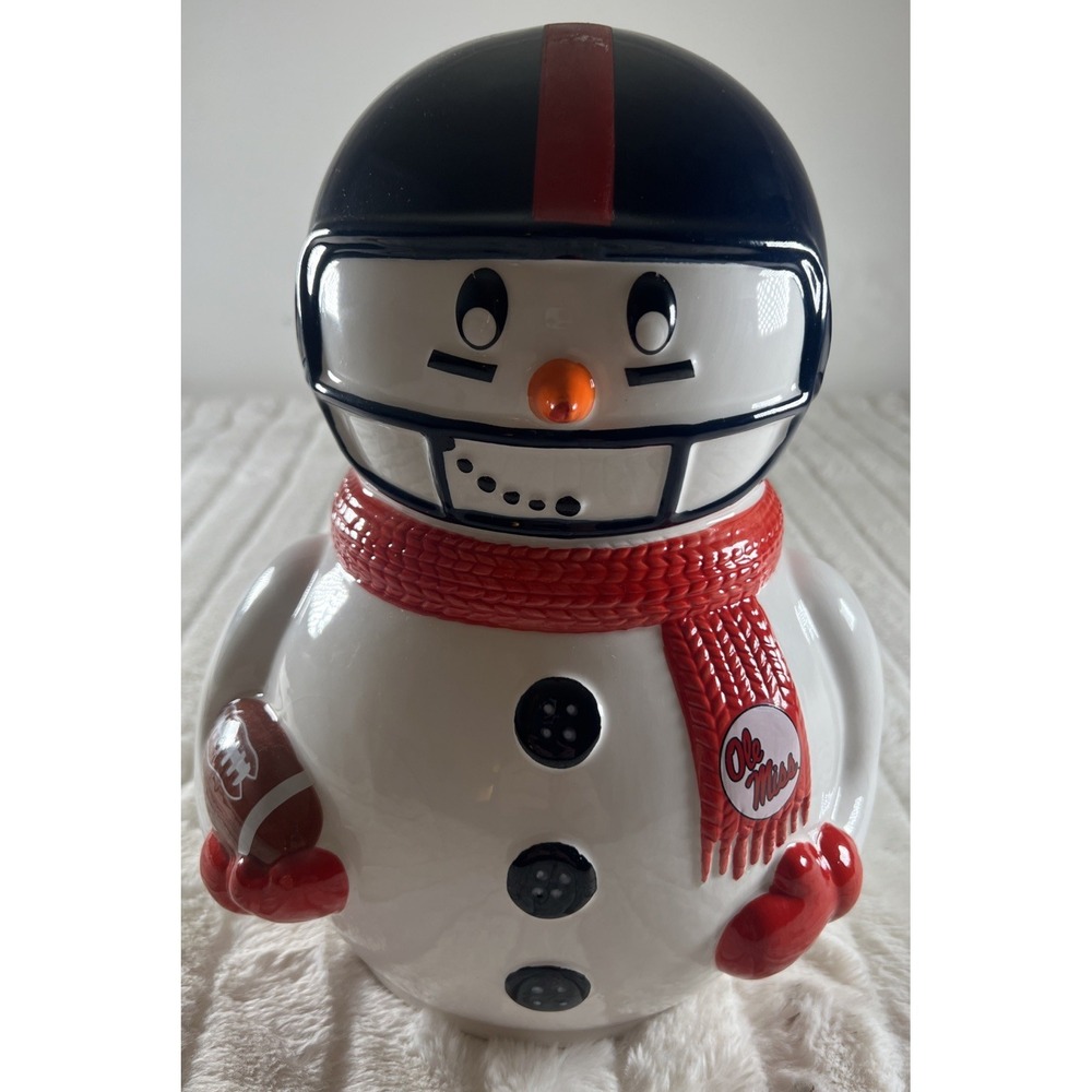 Ole Miss Rebels Mississippi Football Snowman Ceramic Statue 12" X 11" Cute 🥰